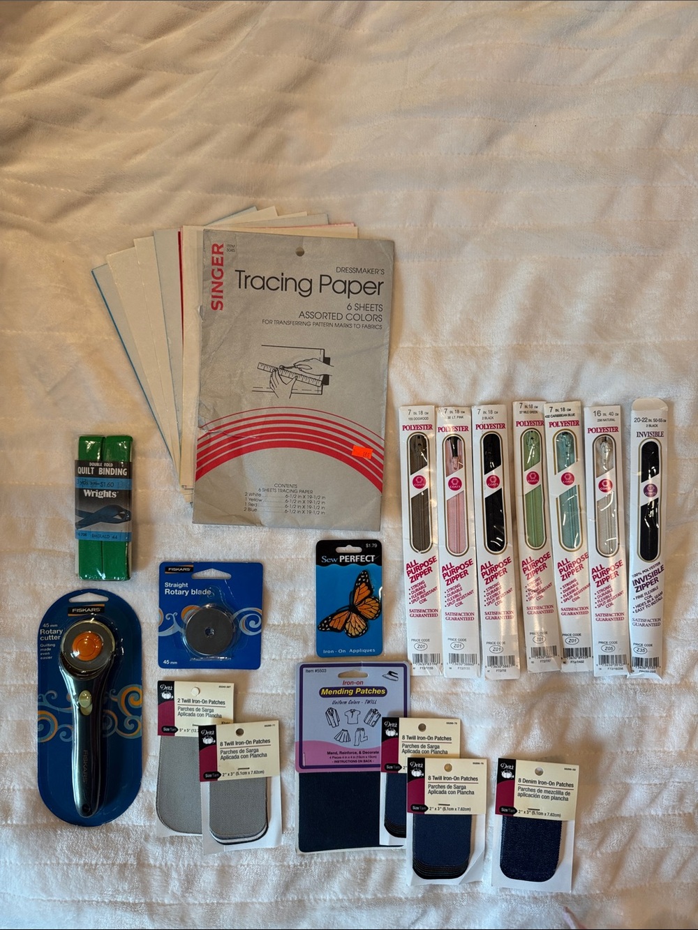 Singer Tracing Paper Pack with Sewing Notions
